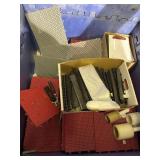 PLASTIC SNAP FLOOR TILES