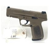 SMITH &  WESSON SD40VE 40 S&W SEMI AUTOMATIC