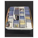 BASEBALL CARDS - BOX OF MIXED CARDS