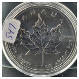 2010 CANADIAN 1 OZ SILVER MAPLE LEAF