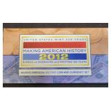 2012-S PROOF SILVER EAGLE & 2009 $5 BANK NOTE SET-