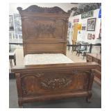 VICTORIAN WALNUT HIGH BACK QUEEN SIZE BED WITH
