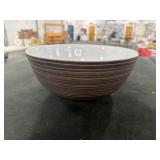 10 1/2' PYREX BROWN MIXING BOWL