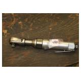 UNKNOWN MAKER 3/8' AIR RATCHET