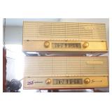 2 1960S WESTINGHOUSE WIDE-FI 10' RADIOS