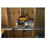 DEWALT  12' DUAL BEVEL COMPOUND MITER SAW