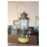 1985 US MILITARY COLEMAN LANTERN