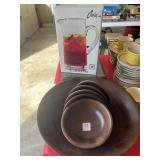 WOODEN BOWLS & NEW COFFEE CUPS POLO