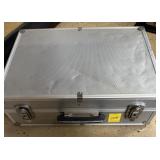 METAL COIN CASE/JEWELRY CASE