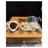 WOOD CHESS/CHECKERS SET W/ PIECES