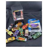(10) HOTWHEELS CARS