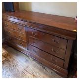 MAHOGANY 8 DRAWER CHEST OF DRAWERS 68"x20"x36"