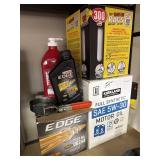 10GAL SAE5W30 KIRKLAND MOTOR OIL & 3QT CASTROL