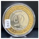 DESERT INN/GOLFING $10 BI-METALIC GAMING TOKEN -
