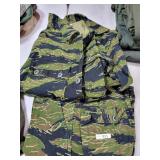 SET OF THAI MILITARY STYLE JUNGLE UNIFORM -