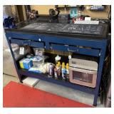 METAL WORK TABLE W/ 4.5" VISE - 46"x24"x37"