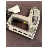 STANLEY ELECTRIC STAPLE/BRAD NAIL GUN (TRE550)
