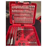CRAFTSMAN 100-PIECE DRILLING AND DRIVING KIT