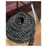 BATTLE ROPE FOR EXERCISING (LENGTH UNKNOWN)