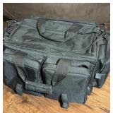 ALLEN GUN STORAGE DUFFLE BAG W/ (2) SMALL