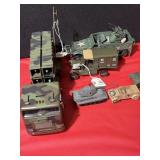COLLECTION OF (6) DIECAST ARMY VEHICLES