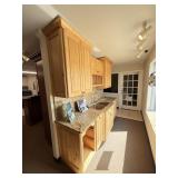 100ï¿½x36ï¿½  granite top cabinet three wall hanging