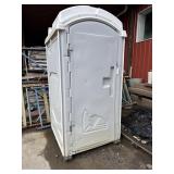 Porta potty