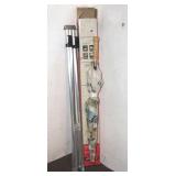 ADJUSTABLE ALUMINUM EASEL & UMBRELLA