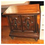 DOUBLE DOOR NIGHT STAND