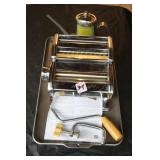 PASTA MAKER