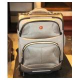 SWISS GEAR CARRY ON LUGGAGE