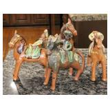 4 PCS FOLK ART MEXICAN POTTERY