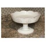 STONEWARE TYPE PEDESTAL FRUIT BOWL
