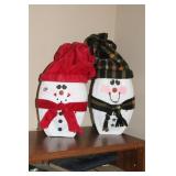 PAIR DECORATIVE SNOWMEN