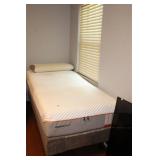 TEMPUR-PEDIC SINGLE BED