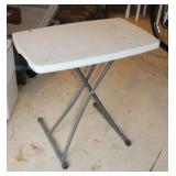 29" POLY FOLDING TABLE