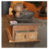 SMALL LAP COFFEE MILL