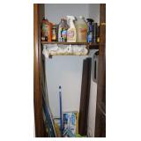 FLASHLIGHTS & CLEANING SUPPLIES