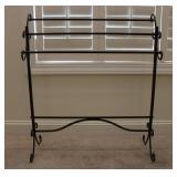 Black Metal Freestanding Quilt Rack