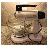 Sunbeam Mixmaster Stand Mixer (works)