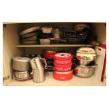 Baking Pans w/ Pots & Pans Collection