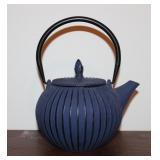 Vtg Japanese Style Ribbed Cast Iron Tea Pot