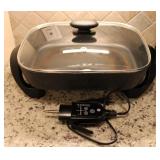 Moss & Stone GE 12' Electric Skillet