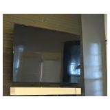 Living room TV 84'