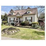 160 MAGNOLIA STREET - HOME & GARAGE ON 1.03 +/- AC