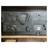 SIGNAL CORPS AIRCRAFT RADIO RECEIVER
