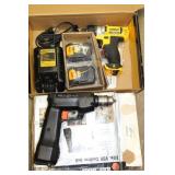 DEWALT 12V CORDLESS SCREWDRIVER