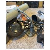 MAGNIFIER LIGHT AND DESK LIGHTS
