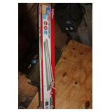 HYPER TOUGH 4FT SHOP LIGHT