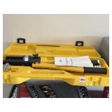 HYDRAULIC CRIMPING TOOL